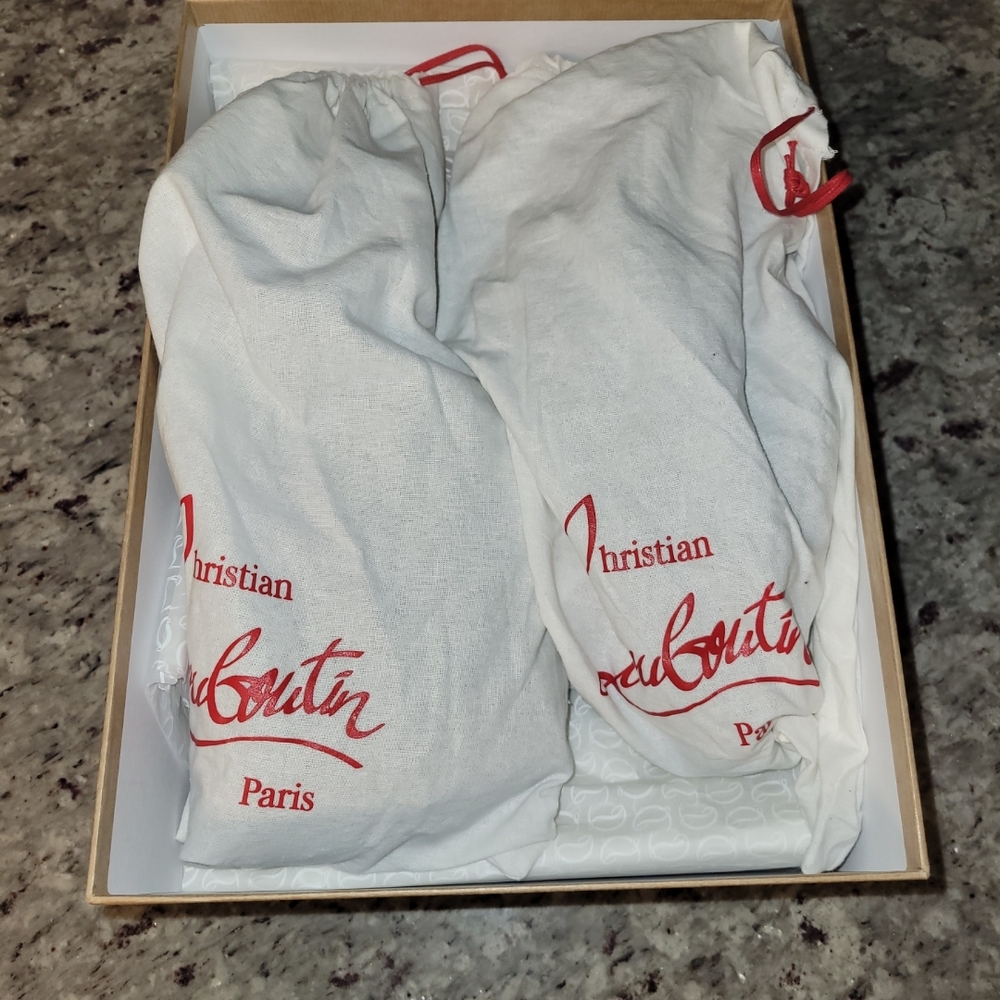 Black Patent Leather Men's Shoes - Picture 3 of 6